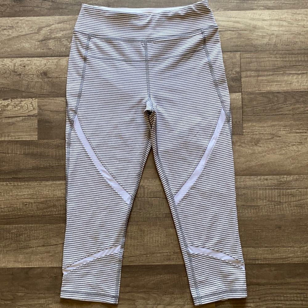 Calvin Klein Capri leggings size S
